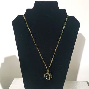 DRAGON CLAW NECKLACE